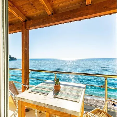 Apartamento Potam'sea Bliss 34- Front, Sun Beds & Parking *