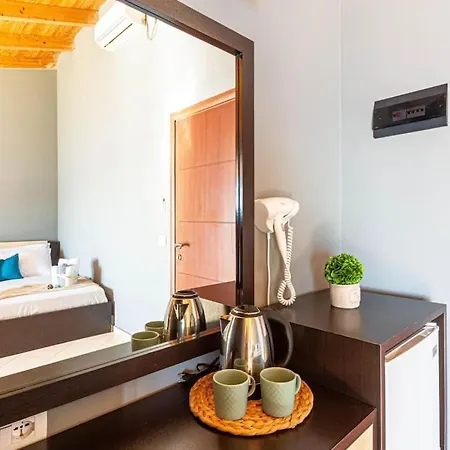 Potam'sea Bliss 34- Front, Sun Beds & Parking Appartamento Himare